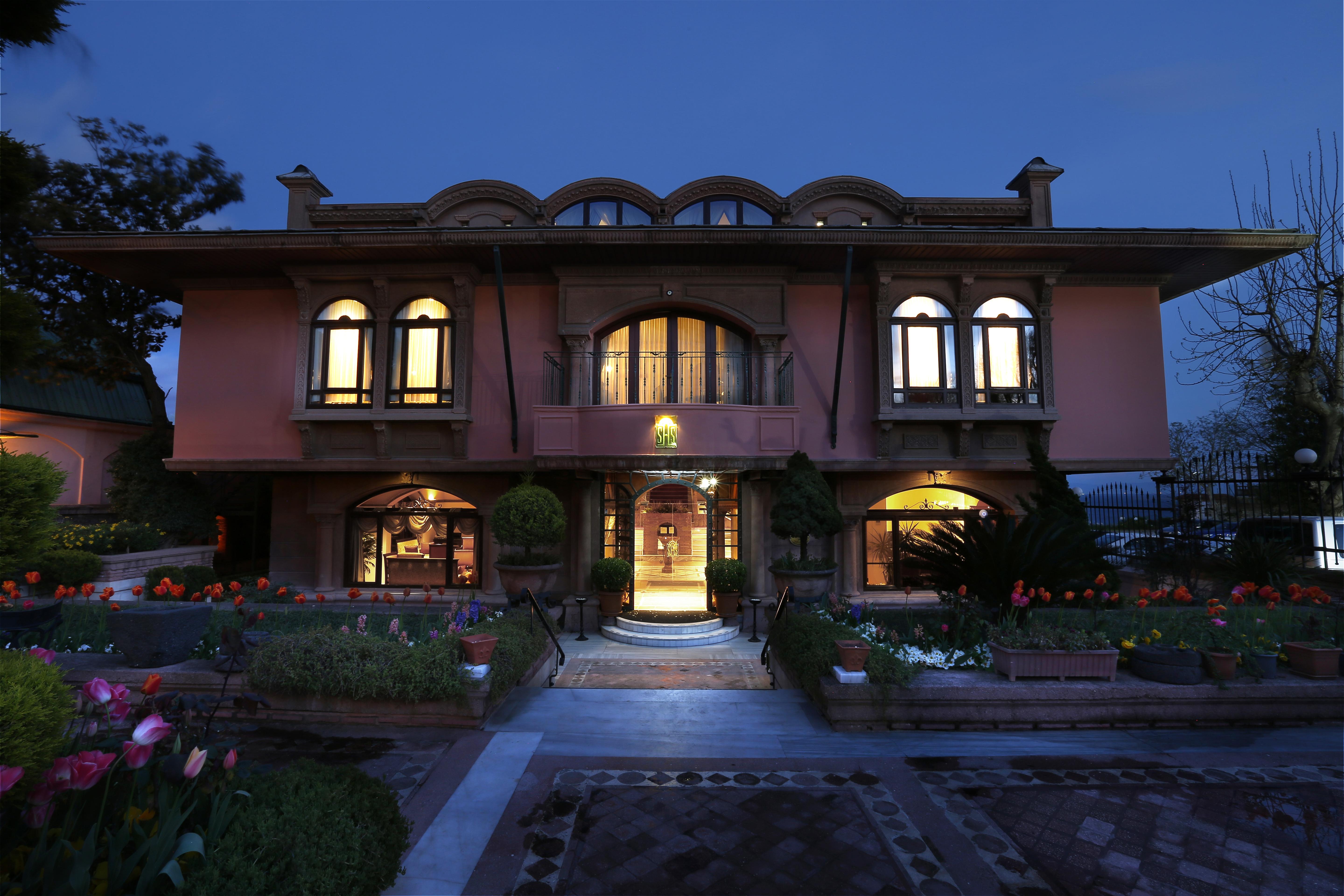 Sultanahmet Palace Hotel Istanbul Exterior photo