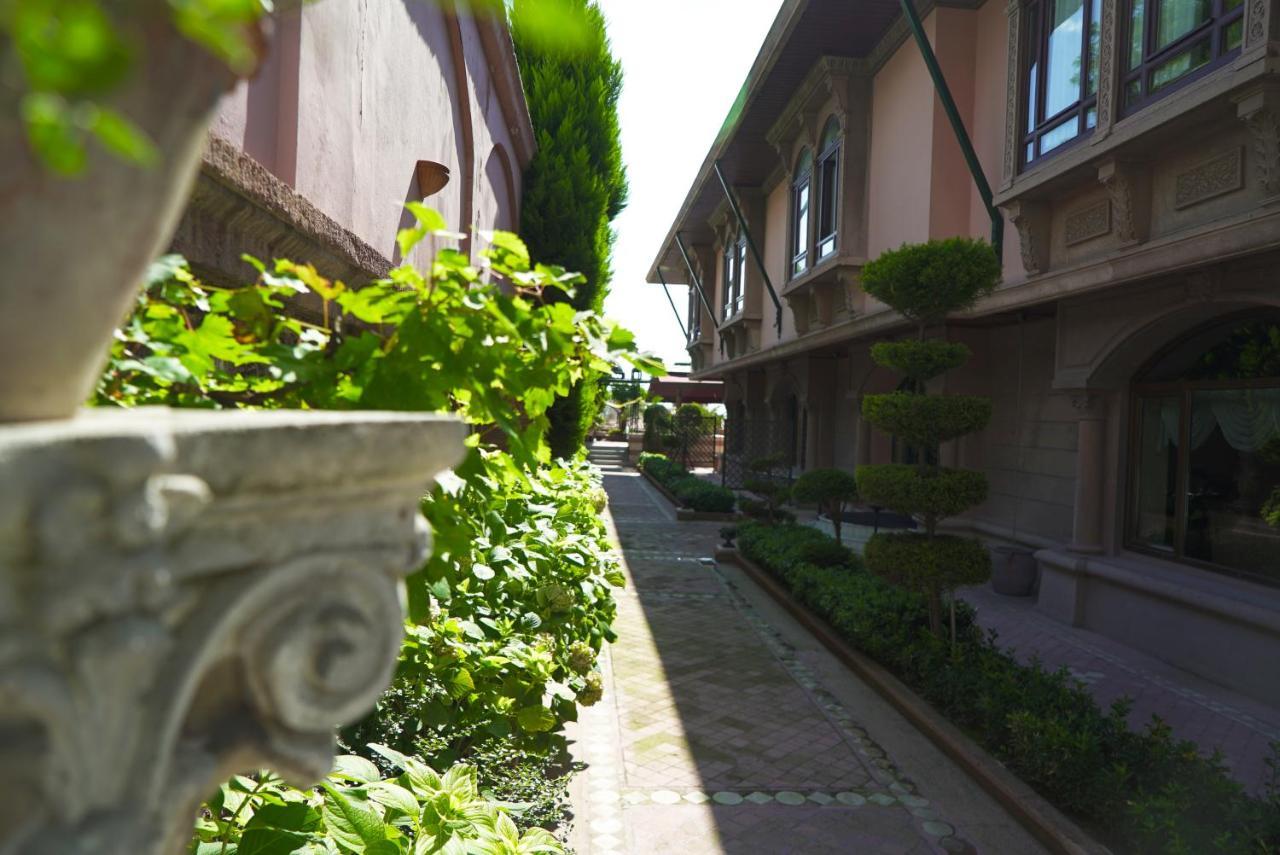 Sultanahmet Palace Hotel Istanbul Exterior photo